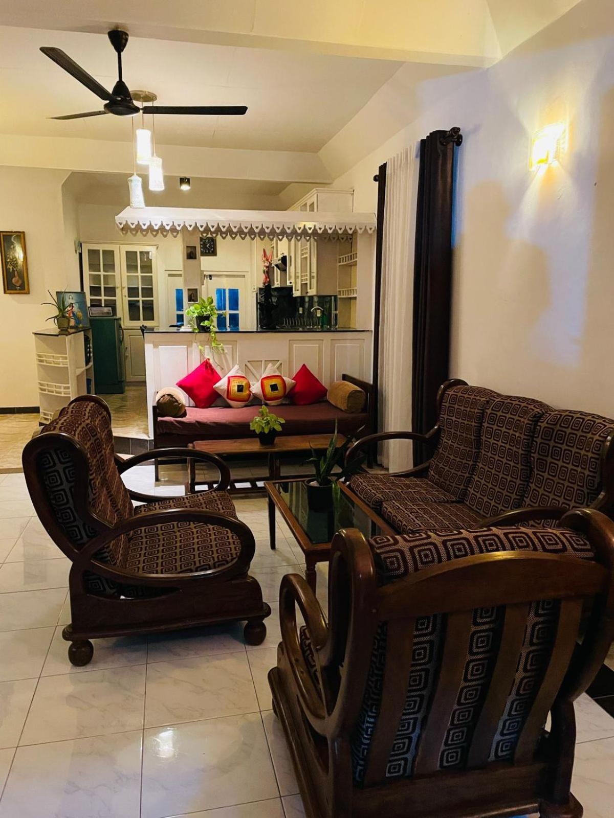 Winston Dutch Canal Villa Guest House Negombo Exterior foto